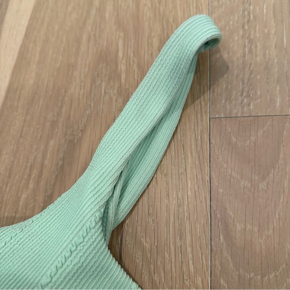 AERIE Crinkle Cut Out Scoop Bikini Top Mist Green Swim Beach Beachy Summer Boho - Picture 5 of 8